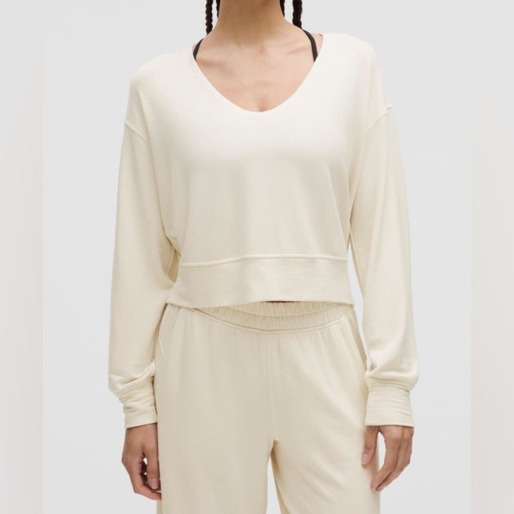 Lululemon BeCalm Scoop Neck Pullover Light Ivory Medium Large